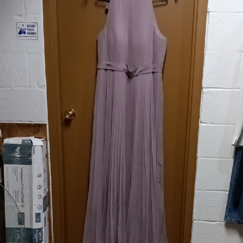 Elegant Lilac Pleated Maxi Dress